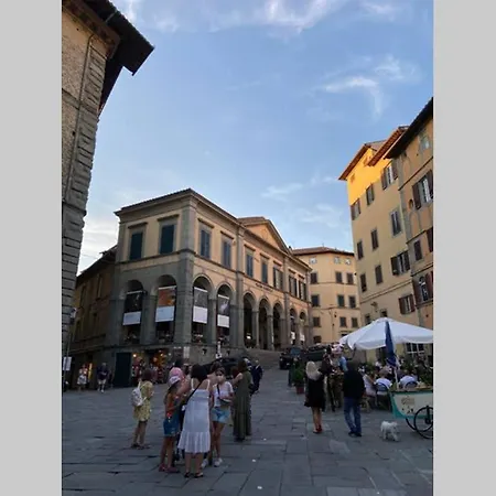 Sisters'home * Cortona