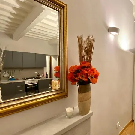 Sisters'home * Cortone